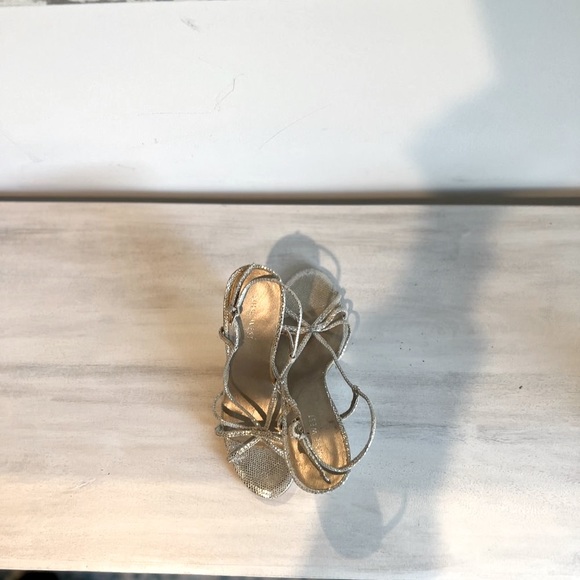 Nine West Ivory Short Heels - Picture 2 of 4